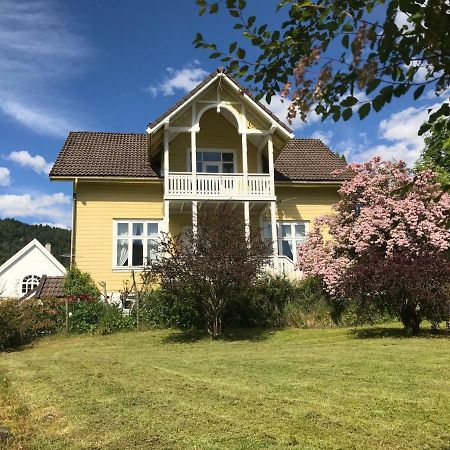 Villa Holmen บาเลสตรันด์ ภายนอก รูปภาพ