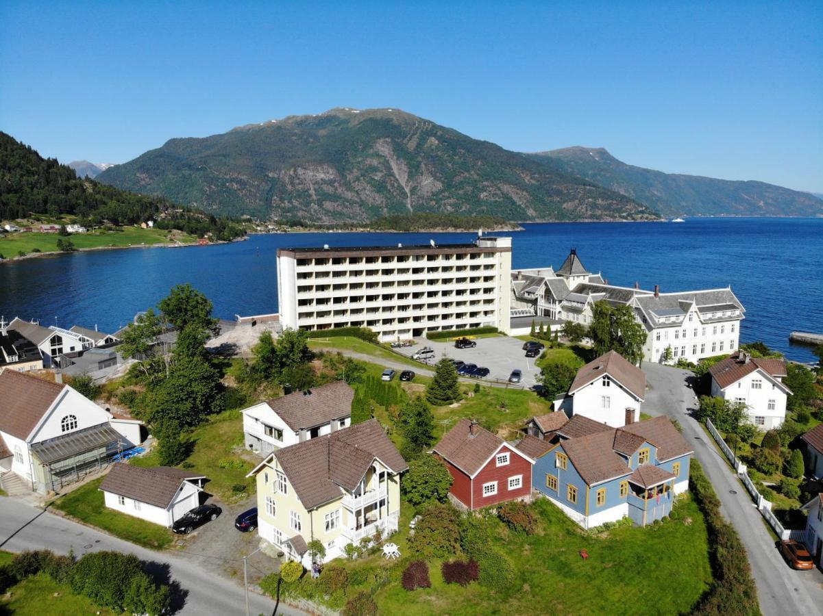 Villa Holmen บาเลสตรันด์ ภายนอก รูปภาพ